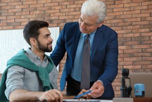 Acuda A Un Abogado De Ciudadanía Para Obtener Beneficios De Inmigración Que Pueden Beneficiar A Su Familia